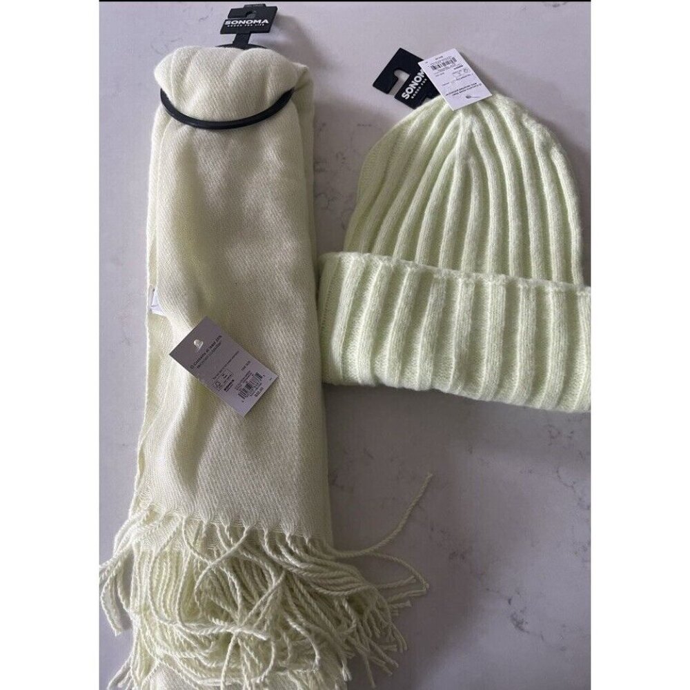 SONOMA GOODS FOR LIFE Ribbed Beanie Hat & Oblong Scarf Set Illusion Green Yellow